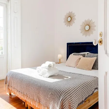 Moniz Cozy - 2br Historical *